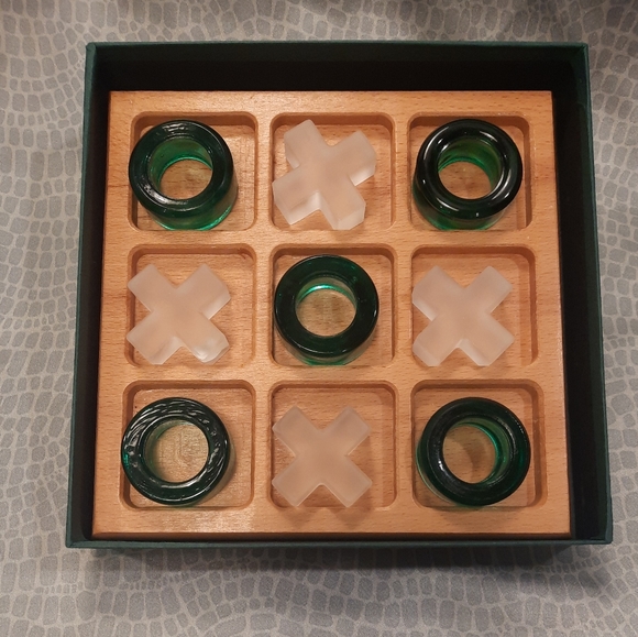 Oakmont Collection Games The Oakmont Collection Green Frosted White